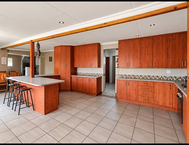 3 BEDROOM HOUSE FOR SALE IN DUNCANVILLE
